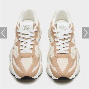 Steve Madden SEBI Sneakers Taupe Multi Size 7 NIB Trendy Casual Sneaker